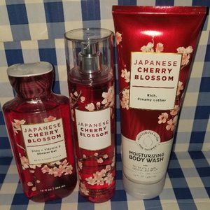 SET JAPANESE CHERRY BLOSSOM - BATH & BODY WORKS